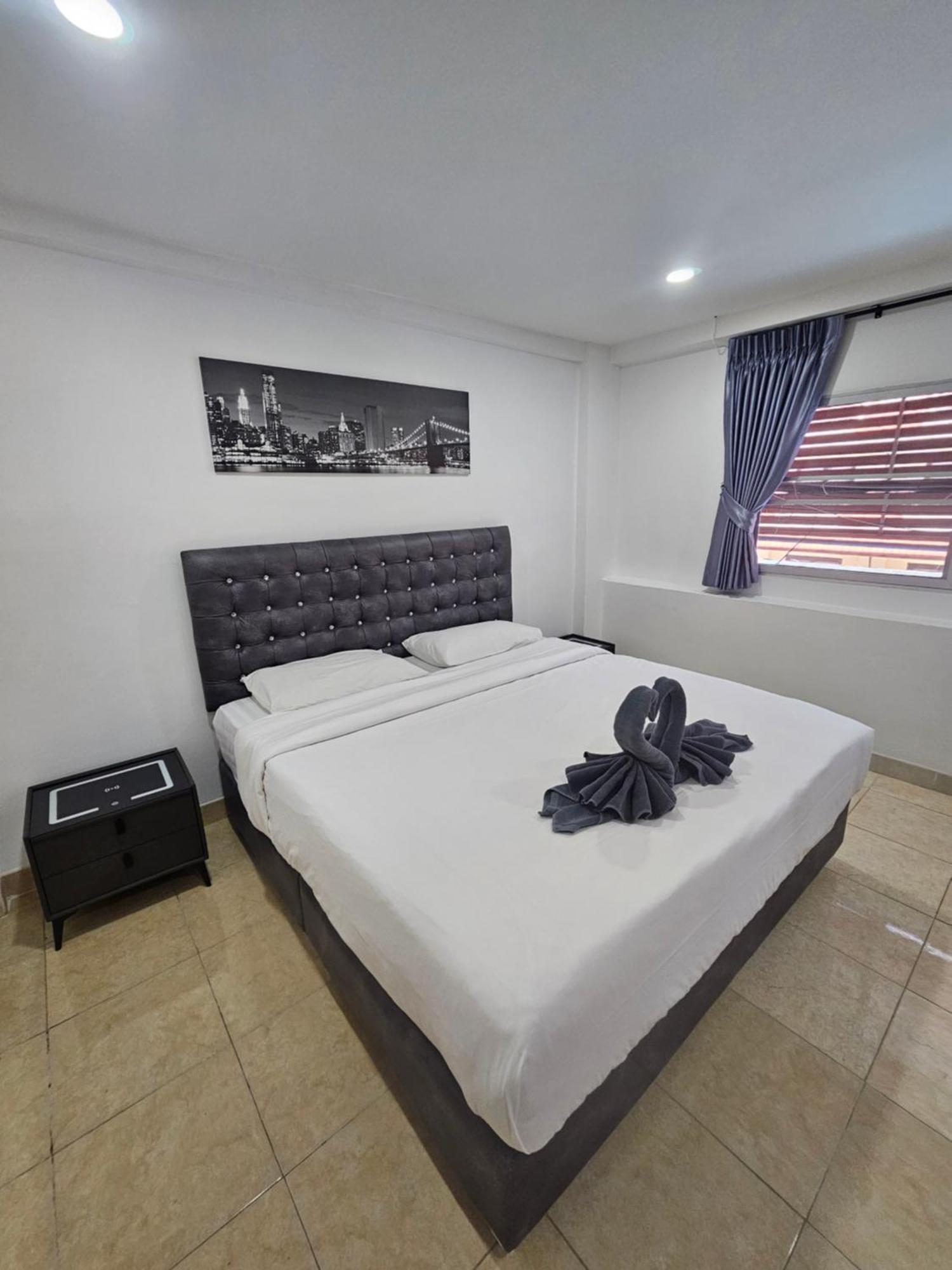 Candy Beach Seaview Jomtien Exterior photo